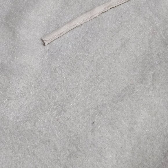 Red cardinal cottagecore Christmas felt 48" embroidered felt red and white tree - Picture 6 of 11